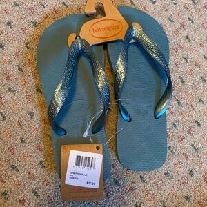 Havaianas flip flops - NWT